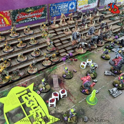 Blood Bowl Bleachers / Stands